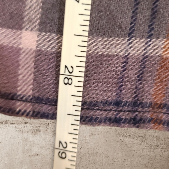 American Eagle Outfitters Legging Fit Plaid Top Size Medium - Picture 7 of 8